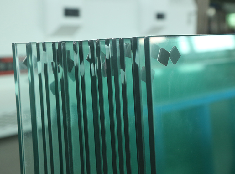钢化玻璃的工艺及特点