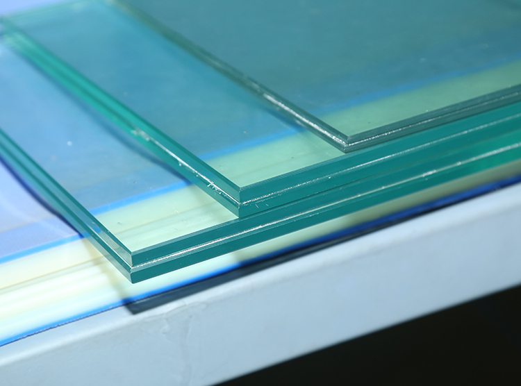 夹层玻璃